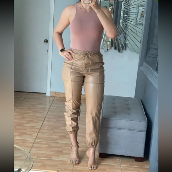 Tan / brown faux leather pants elastic ankle joggers - with elastic waistband - Picture 8 of 9